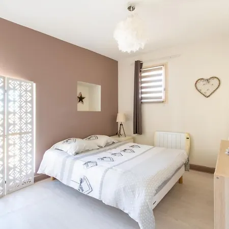 Le Saint-clementois - Maison Pour 6 Hotel